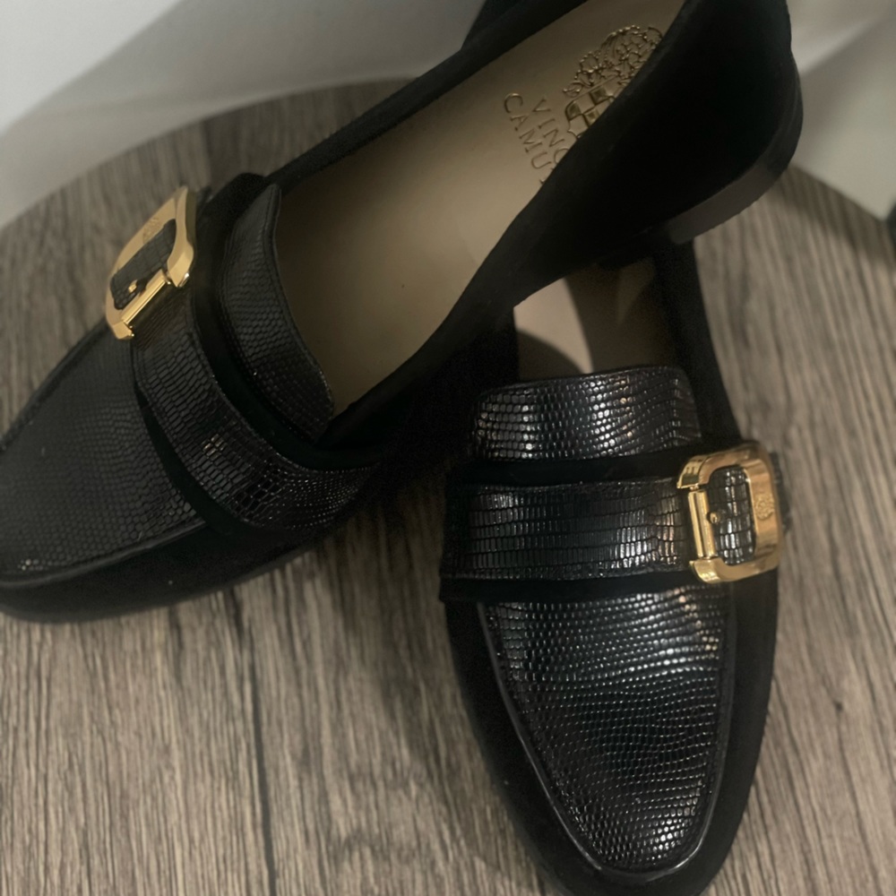 Black Ladies Flats